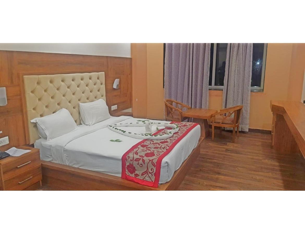 Homestay Paras Inn,